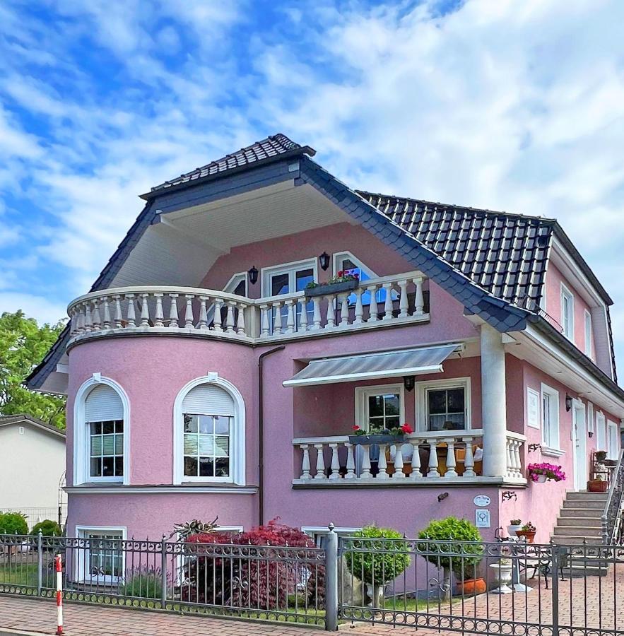 Villa Vivien Wohnung Findling เกอเรน ภายนอก รูปภาพ